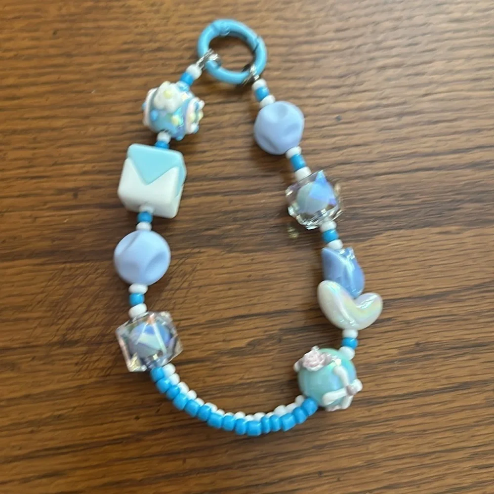 Hand Crafted new— 5”